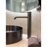 NORTHERN GUNMETAL BRUSHED Bateria umywalkowa wysoka MOBI - zdjęcie 2
